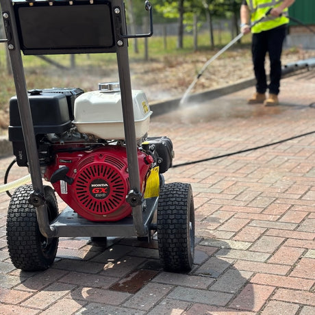 Honda Pressure Washer With Lance pressure washing a patio