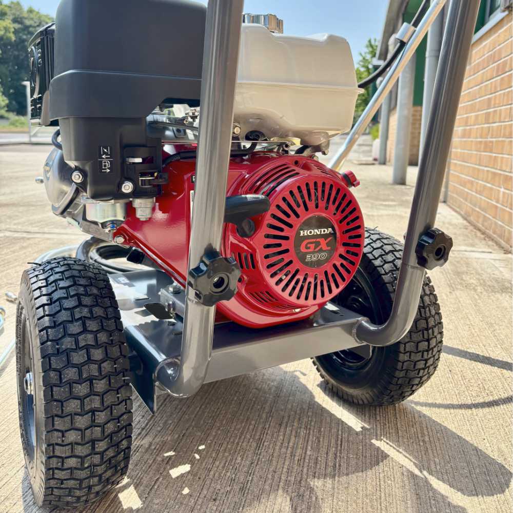 Honda GX390 pressure washer