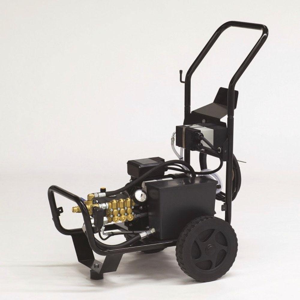 MAC International | MAC International Atom XL | Cold Water Pressure Washer | MAC152 | ECA Cleaning Ltd