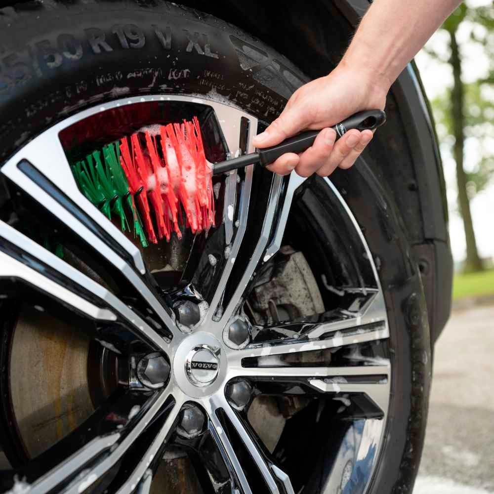 Vikan | Vikan Large Wheel Brush | Soft | 425 MM | 525652 | ECA Cleaning Ltd